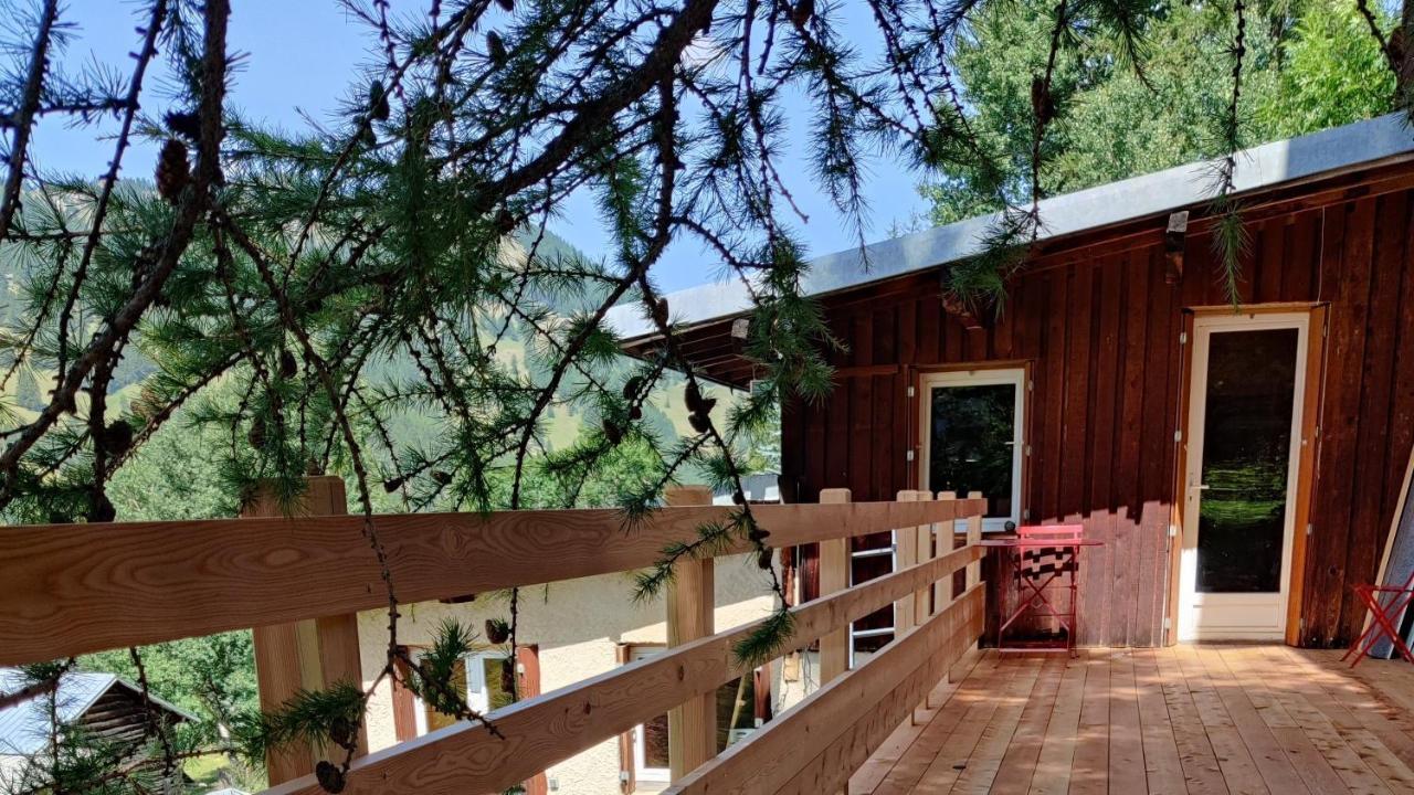 Chalet Ailleurs Appartement A Molines En Queyras Exterior foto