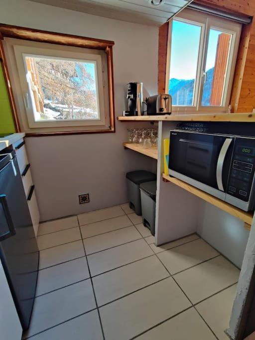 Chalet Ailleurs Appartement A Molines En Queyras Exterior foto